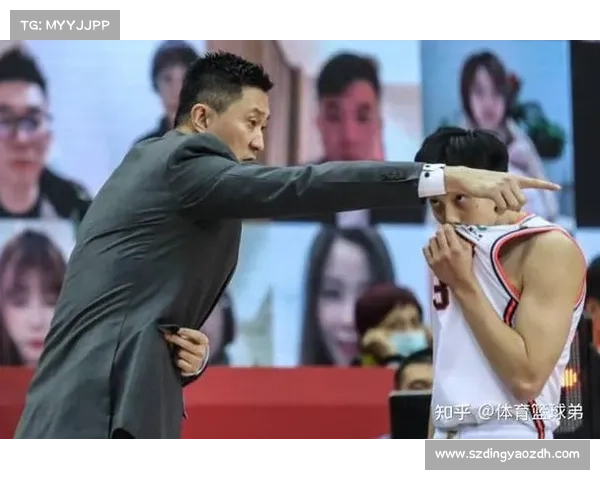 如何应对球队不换人引发的质疑与争议加强战术调整与心理疏导