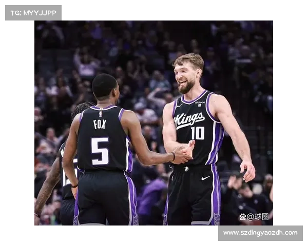 德文·布克关键时刻挺身而出助力球队逆转展现领袖风范 德文·布克关键时刻挺身而出助力球队逆转展现领袖风范